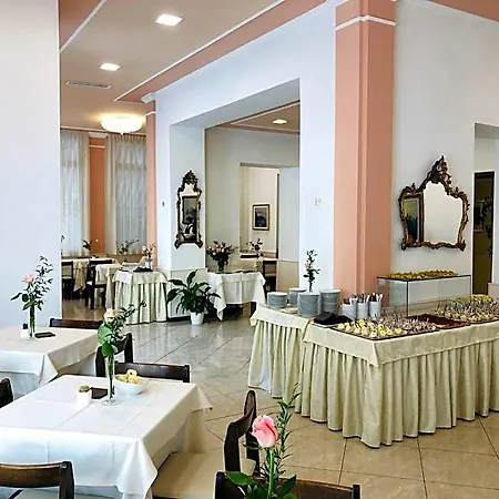 Hotel Eletto 3*